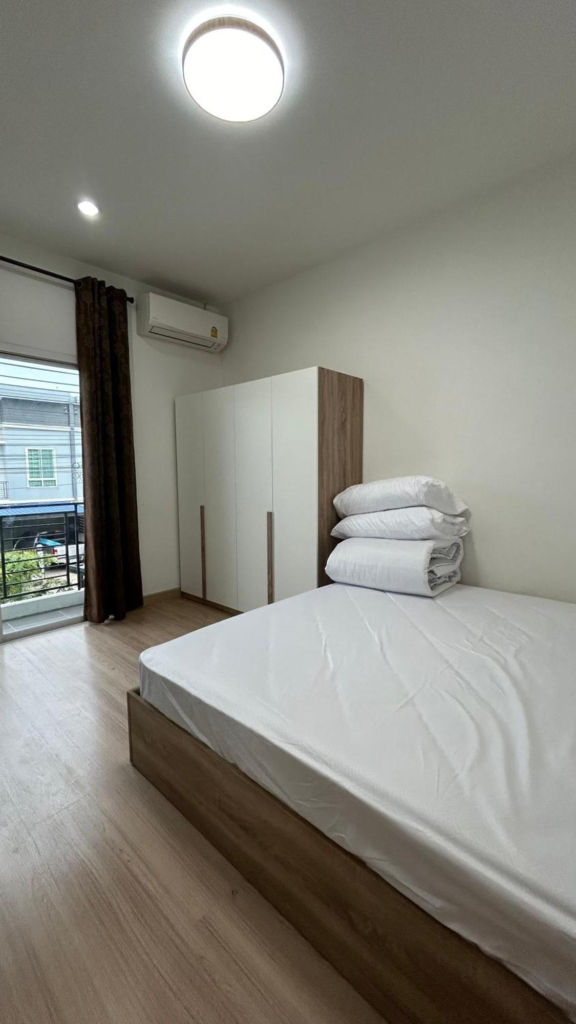 ไนซ์สเตย์ เฮาส์ แอทคลองสาม รังสิต คลองหลวง ปทุมธานี Nice Stay House At Khlong Sam - Rangsit - Khlong Luang - Phathumthani المظهر الخارجي الصورة